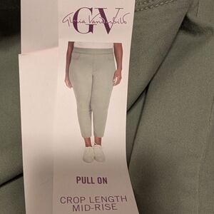 Gloria Vanderbilt Green Crop Jeans size 16 New